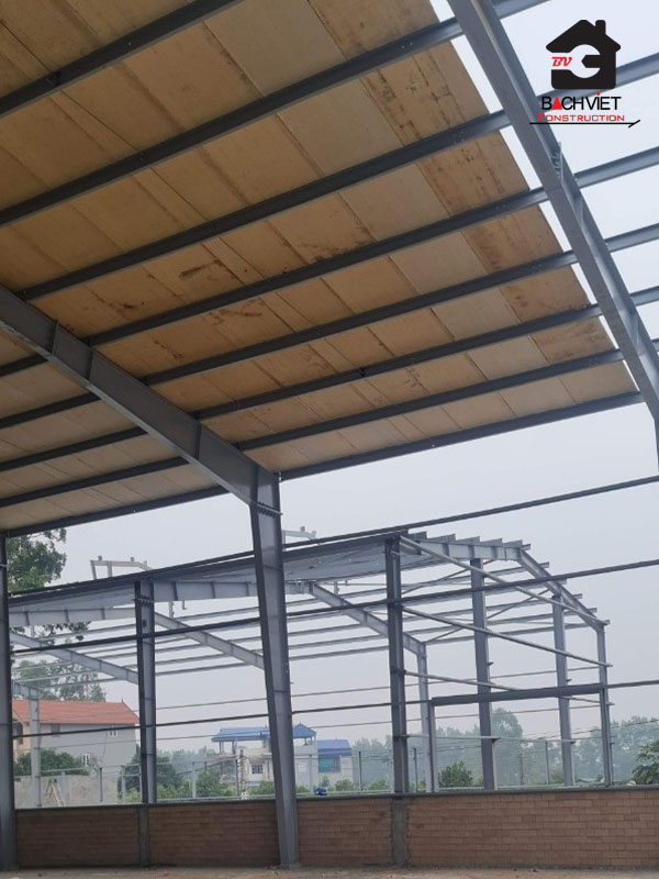 Tháo dỡ nhà xưởng Công ty Tinh Dầu và Chất Thơm