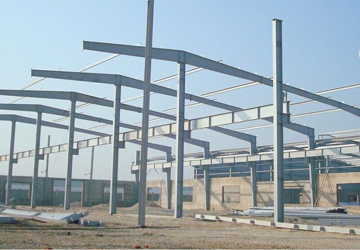 Xây dựng nhà xưởng thép tiền chế và những điều cần biết